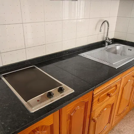 Отель Gondola 2 *